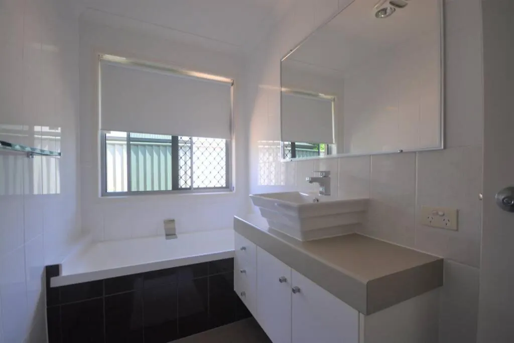 Home Away From Home - Modern Luxury In Central Bundaberg